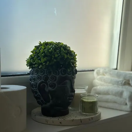 2 - Komfort & Guenstig Apartman *