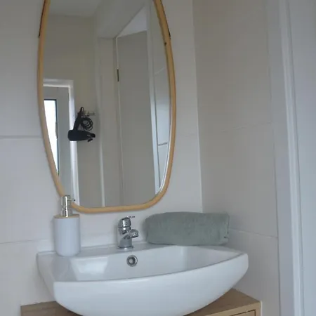 2 - Komfort & Guenstig Appartement