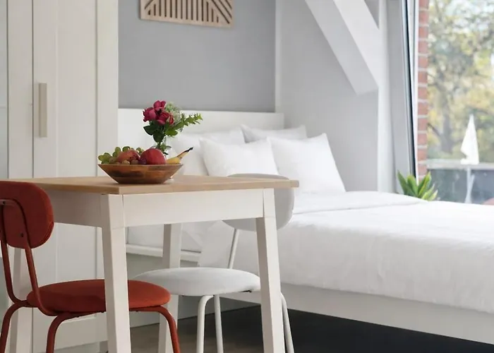 2 - Komfort & Guenstig * Berlin