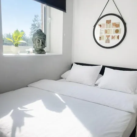 2 - Komfort & Guenstig Apartament *